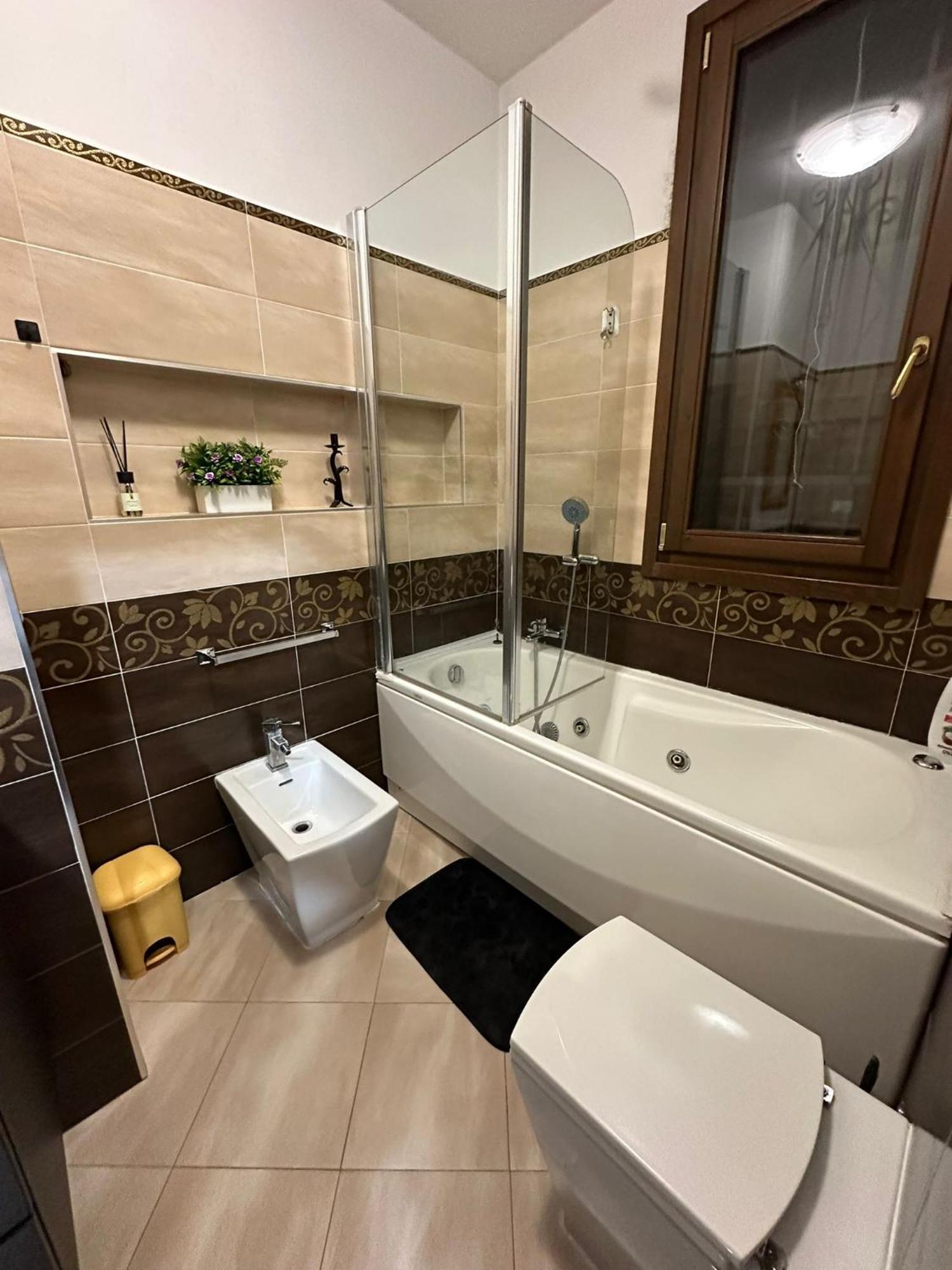 B&B Le Palme Castel Maggiore Ngoại thất bức ảnh